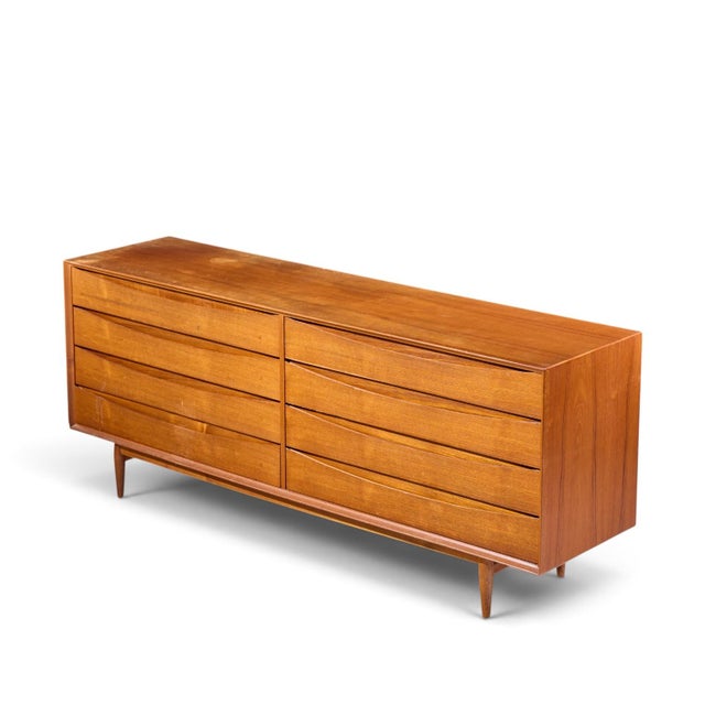 Brown Arne Vodder for Sibast Triennale Mid Century Danish Teak 8 Drawer Dresser For Sale - Image 8 of 9