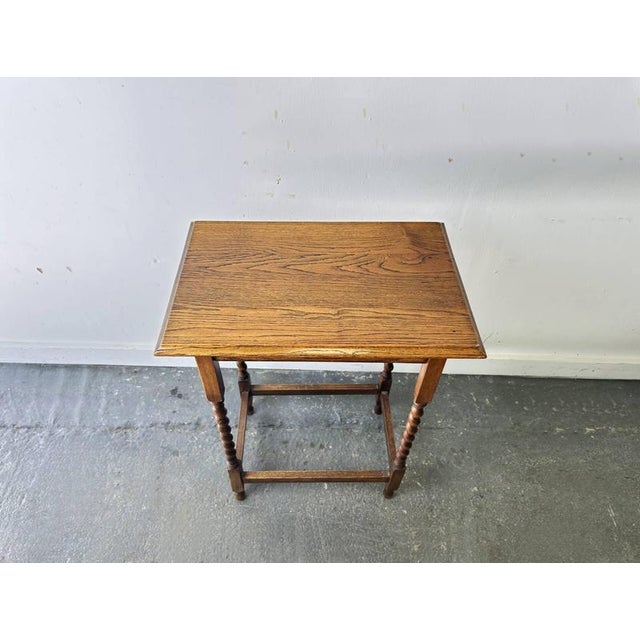 1920s Small Antique Edwardian Oak Barley Twist Occasional Side Table, 1900s-1920s For Sale - Image 5 of 11