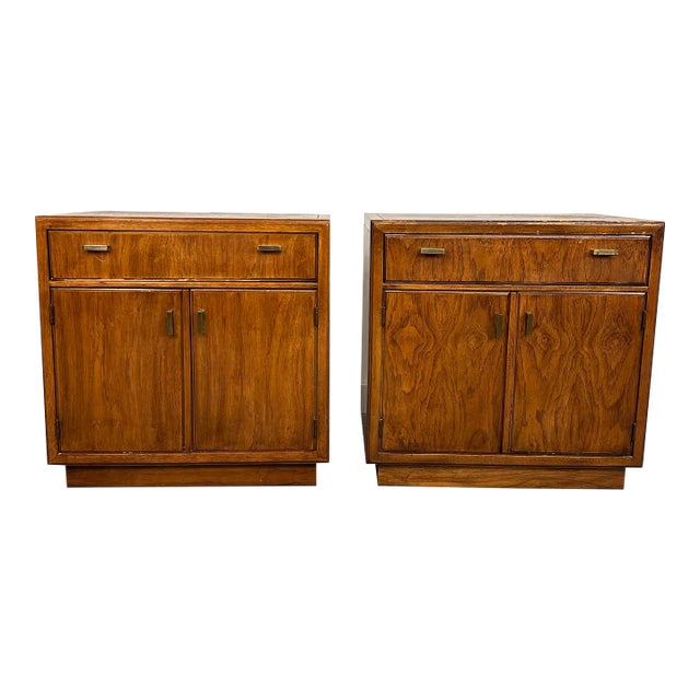 Pair of Drexel Heritage Consensus Pecan Nightstands Need Refinished For Sale