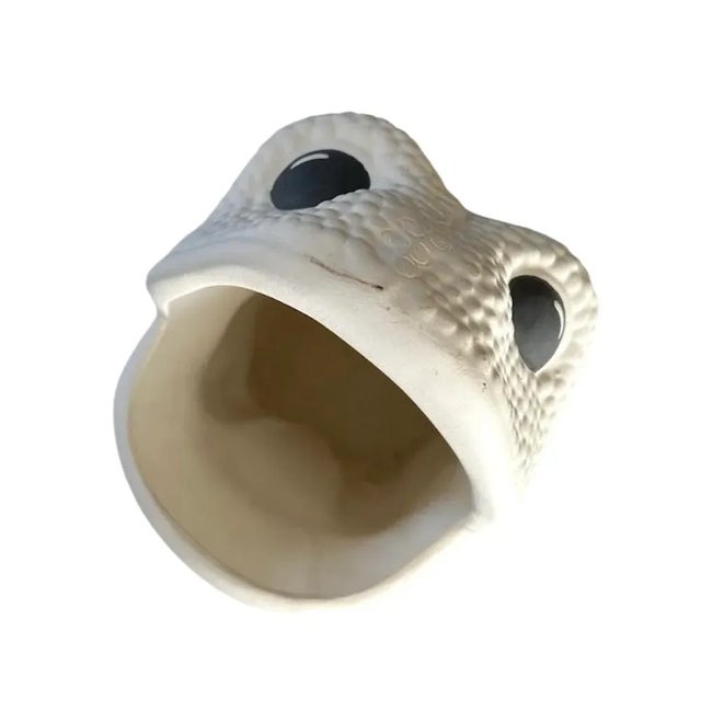 Ceramic Vintage White Italian Hobnail Frog Umbrella Stand, Manner of Jean Rogers For Sale - Image 7 of 8