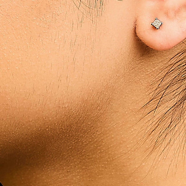 Early 21st Century .925 Sterling Silver 1/4 Cttw Princess-Cut Diamond Solitaire Stud Earrings (H-I Color, I1-I2 Clarity) For Sale - Image 5 of 6