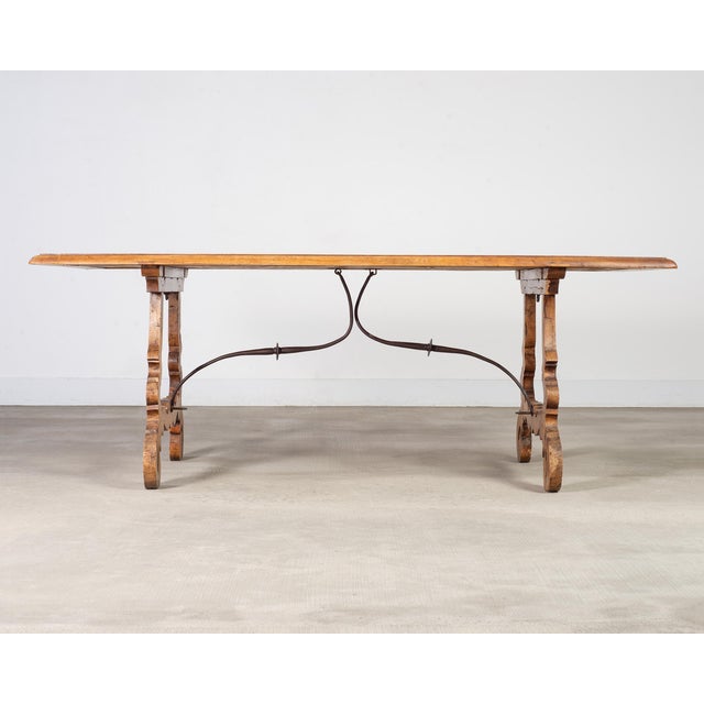 Baroque 18th Century Spanish Baroque Walnut Dining Library Table For Sale - Image 3 of 18