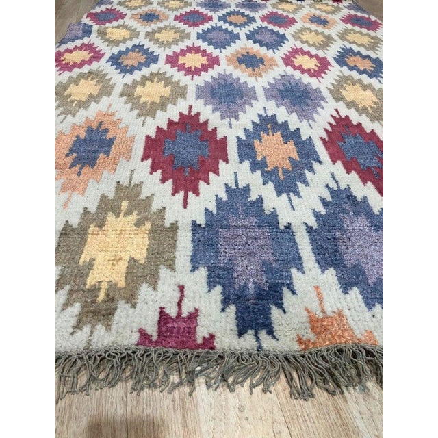 6x9 Multicolor Hand-Knotted Wool Bamboo Silk Stylized Floral Tribal Carpet Rug For Sale In New York - Image 6 of 7