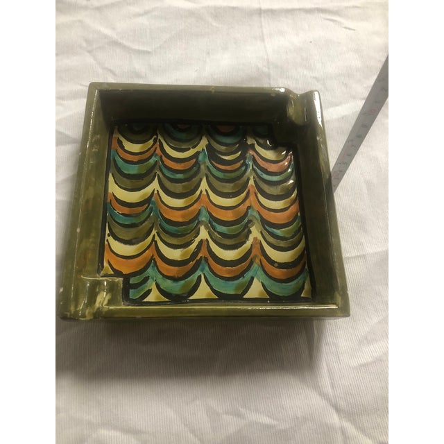 Italian Aldo Londi for Bitossi Italian Signed MCM Ashtray in Green Orange Cream and Teal Beautiful! For Sale - Image 3 of 6