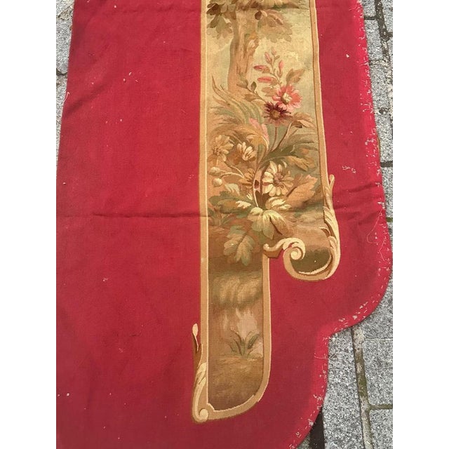 Discover the timeless elegance of this 19th century Aubusson tapestry in shape of a Valance. Woven extremely finely with...