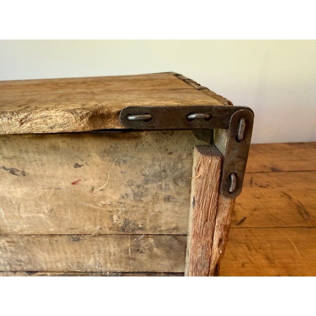 Antique Hubbard's Wood Wire Sewn Folding / Collapsible Crate For Sale - Image 12 of 13