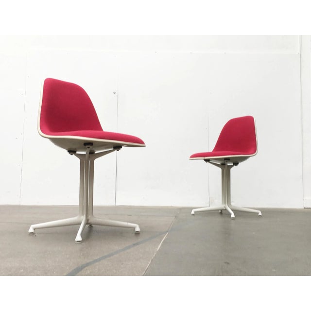 Mid-Century Modern Mid-Century Fiberglass Side Chairs with La Fonda Base by Charles & Ray Eames for Herman Miller, Set of 2 For Sale - Image 3 of 18