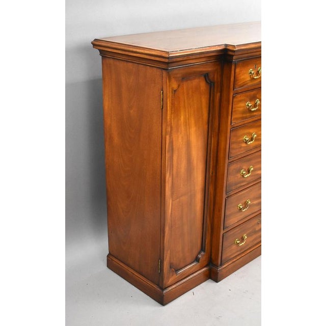 Mid 19th Century Antique Victorian Mahogany Sideboard, 1860 For Sale - Image 5 of 12