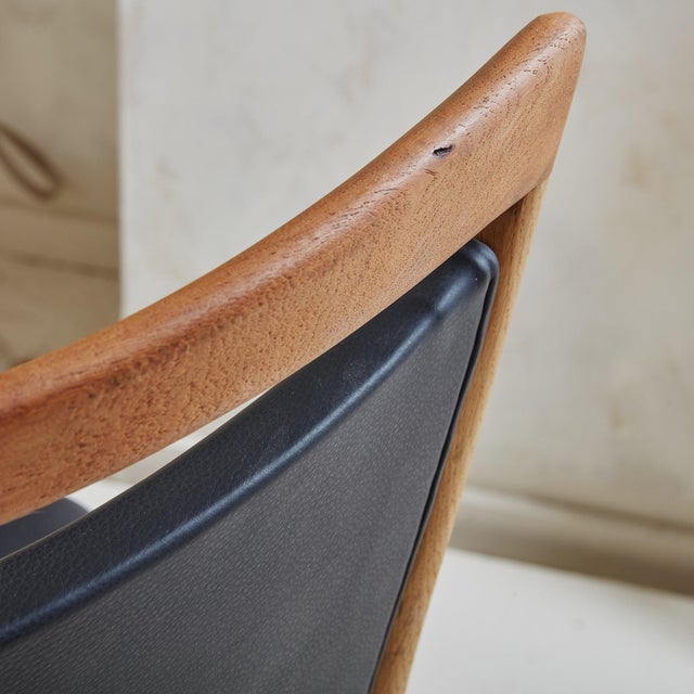 'Sw86' Black Vinyl + Oak Dining Chair by Finn Juhl - 3 Available For Sale - Image 10 of 11