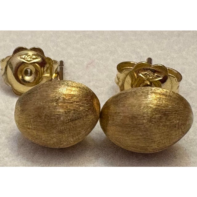Late 20th Century Marco Bicego Africa 18k 750 Gold Stud Earrings, A Pair For Sale In Greensboro - Image 6 of 10