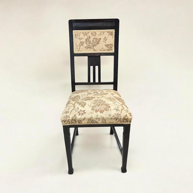 Beige Art Nouveau / Art Deco Upholstered Chairs in Dark Stained Oak, 1890s, Set of 4 For Sale - Image 8 of 8