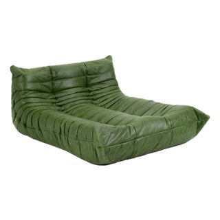 Togo Chaise Lounge in Botanica Green Leather - Restored Ligne Roset Original For Sale
