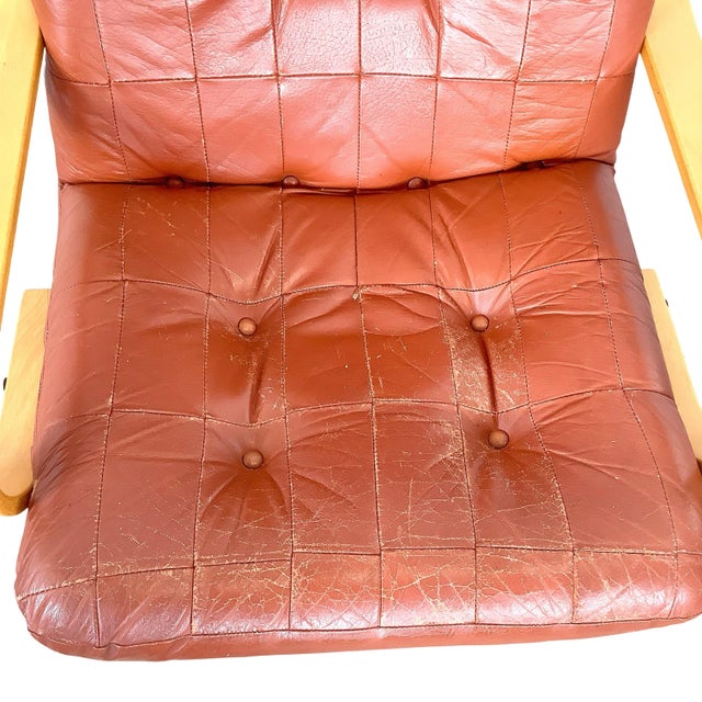 Mid-Century Style Tufted Upholstery and Bentwood Swivel Lounge Chair For Sale - Image 9 of 17