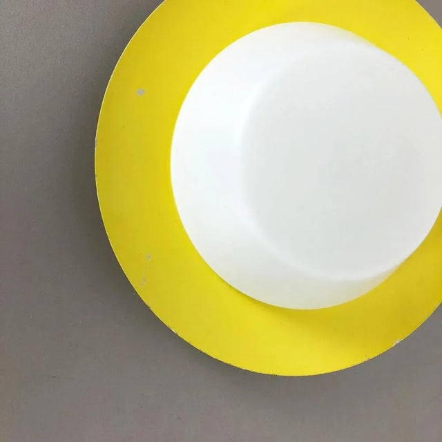 1960s Large Yellow Wall Light in Metal & Opaline Glass in the style of Stilnovo, Italy, 1960s For Sale - Image 5 of 18