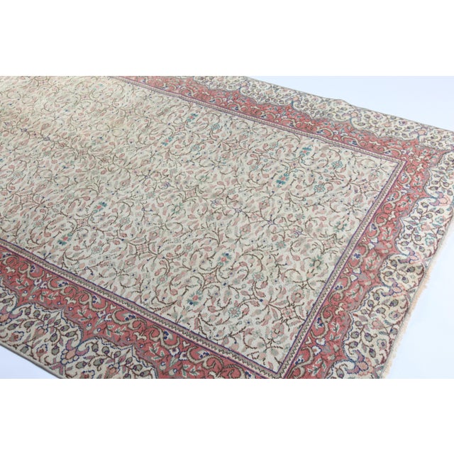 Mid 20th Century Vintage Kayseri Hand-Knotted Wool on Cotton Area Rug - All-Over Floral Design -4' 7'' X 6' 11'' For Sale - Image 5 of 11