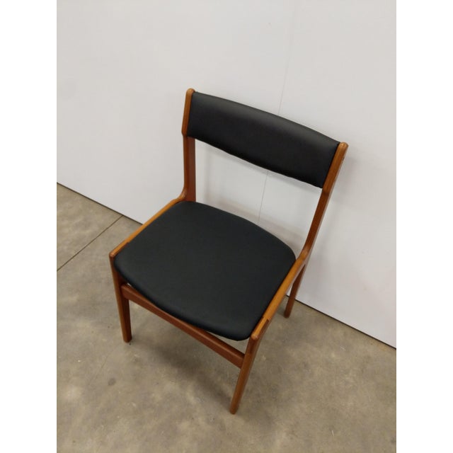 Wood Vintage Danish Modern Dining Chair Attributed to Erik Buch For Sale - Image 7 of 7