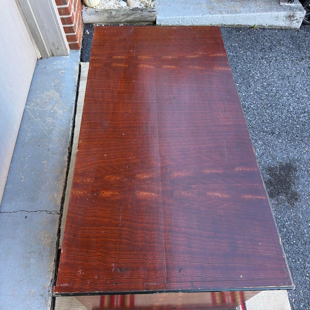 Mid 19th Century Antique 19th C. Manheim Pa Flame-Grain Painted Blanket Chest With Key For Sale - Image 5 of 18
