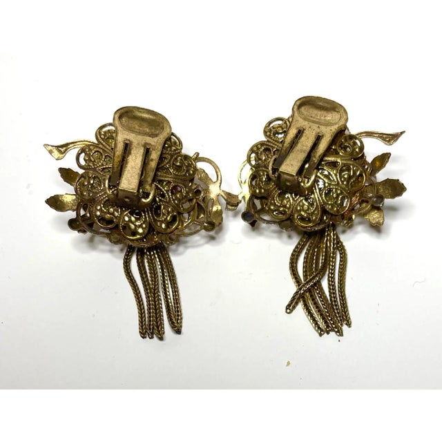 1940s 1940s Miriam Haskell Clip on Earrings - 2 Pieces For Sale - Image 5 of 5