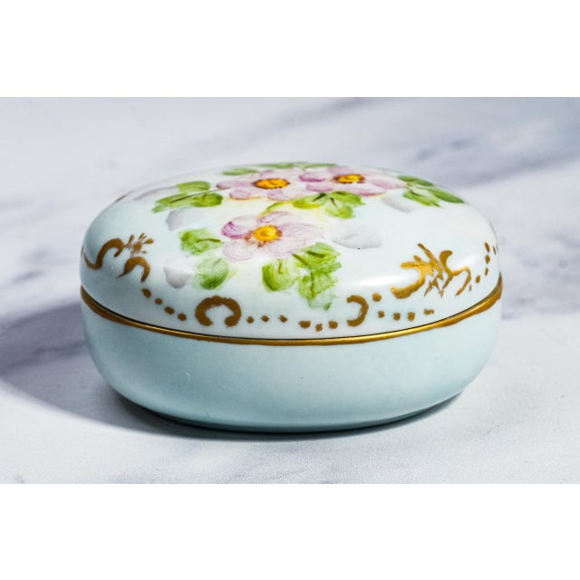 Victorian Delightful Hand Painted Floral Flower Theme Antique Small Porcelain Jewelry Trinket Box For Sale - Image 3 of 13
