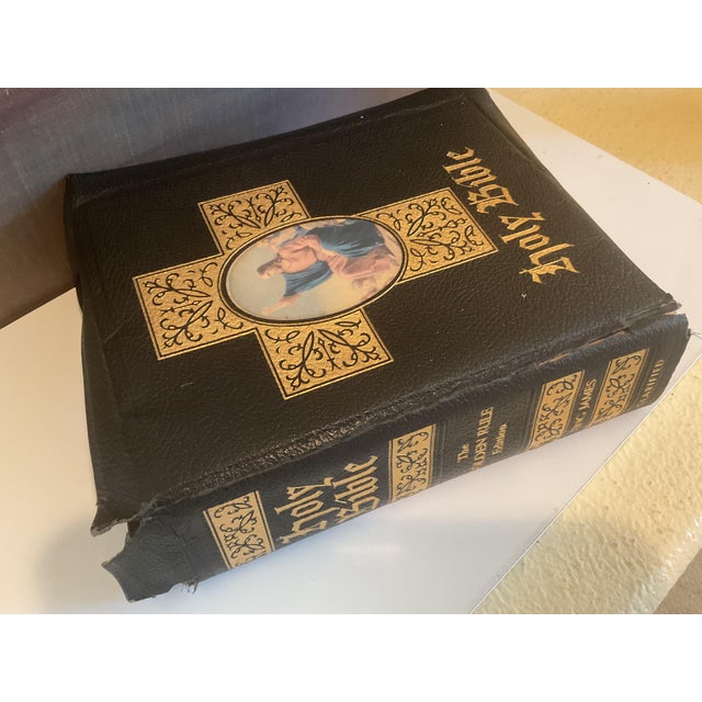 Vintage Holy Bible — 1959 Edition (Gilt Edges, Classic Binding) For Sale - Image 10 of 17