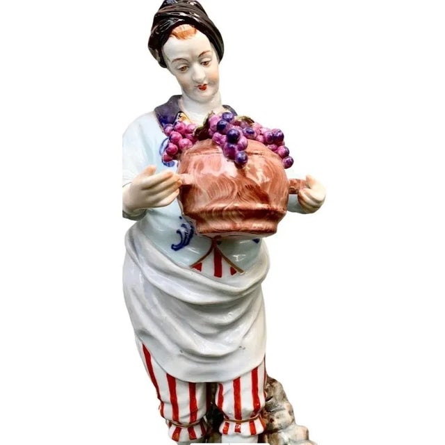 Traditional Pair of Early 19th Century Sevres Porcelain Figures For Sale - Image 3 of 12