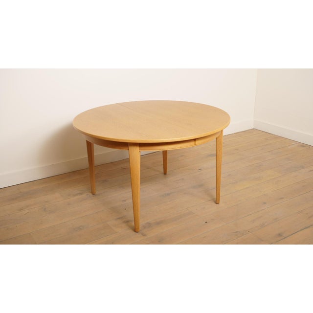 Vintage Extendable Oak Dining Table attributed to Gunni Omann for Omann Jun, 1960s For Sale - Image 13 of 17