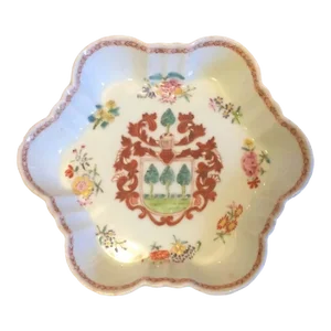 Antique 18th Century Chinese Export Porcelain Dish