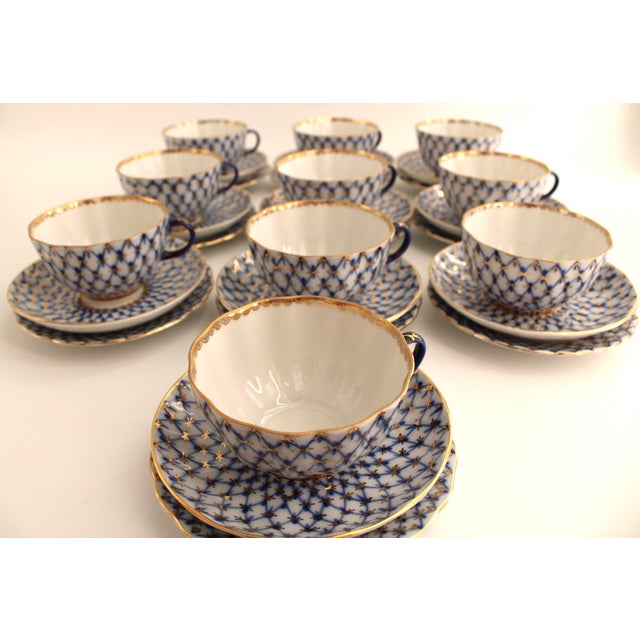 1980s Lomonosov Imperial Cobalt Net Porcelain Tea Set 30 Pcs, 10 Trios For Sale - Image 4 of 14