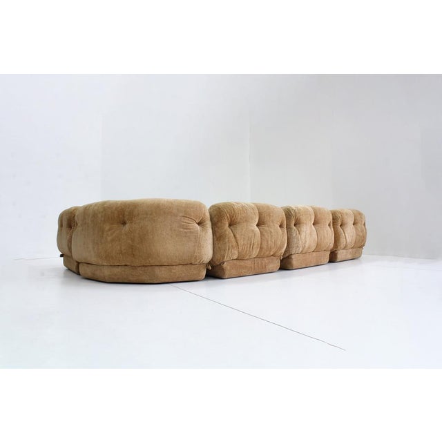 1970s Italian Nuvolone Modular Sofa by Rino Maturi for Mimo Padova, 1970s, Set of 5 For Sale - Image 5 of 13