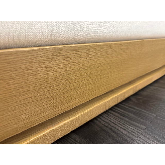 Contemporary Rh Restoration Hardware Ligné Fabric Panel Bed Queen | Light Brushed Oak | Natural Performance Linen Weave For Sale - Image 3 of 18