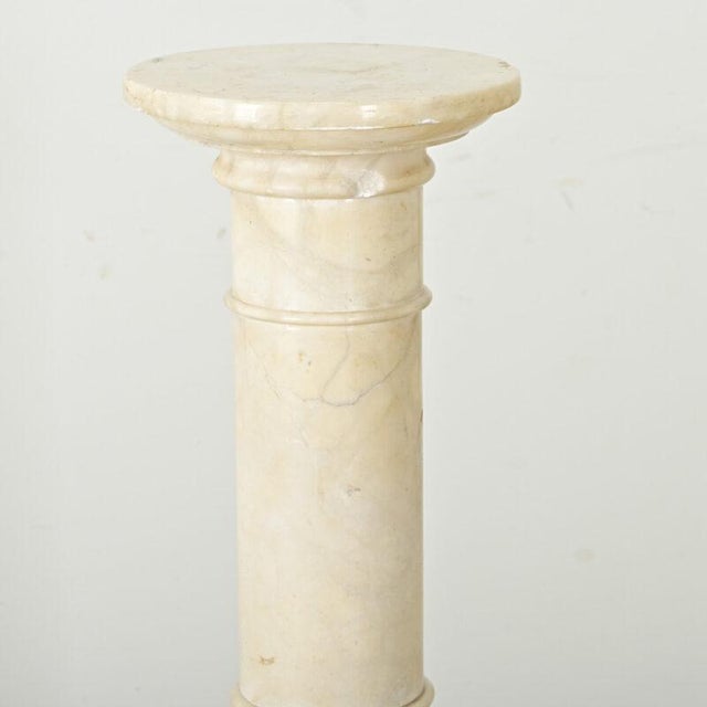 French Early 20th Century Alabaster Column For Sale - Image 9 of 11