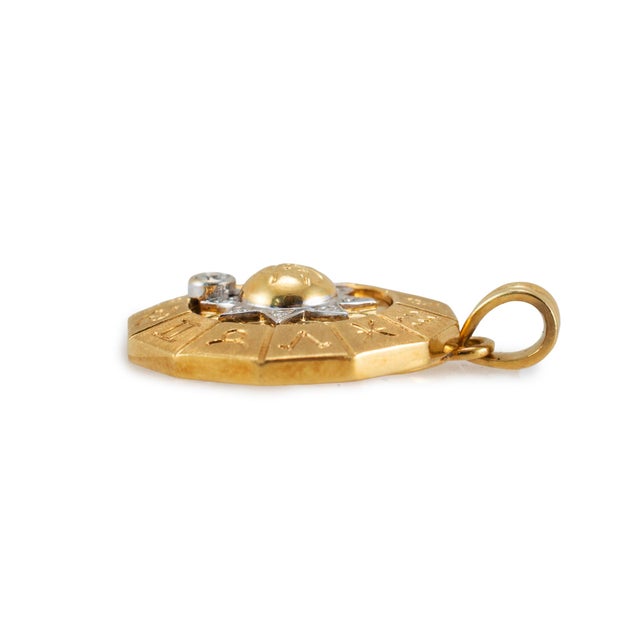 18k Yellow & White Gold Rotating Zodiac Sign Diamond Sun Motif Medal Pendant For Sale In Houston - Image 6 of 8