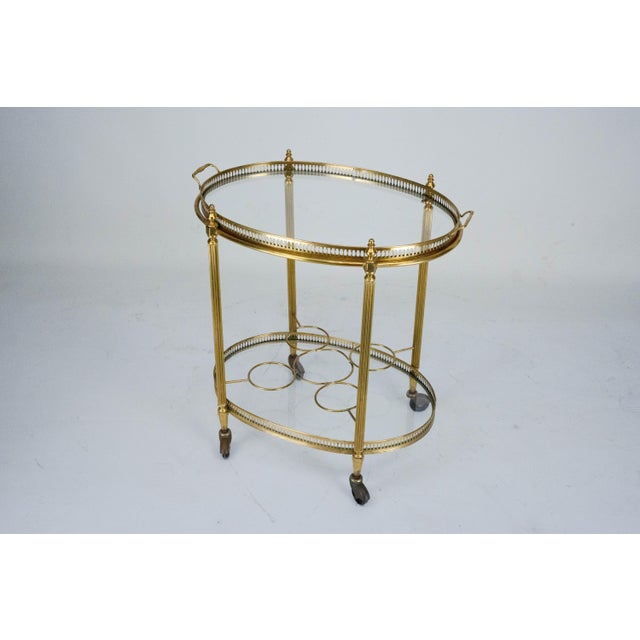 Small Mid-Century Modern Italian Brass Bar Cart with Removable Tray, 1950s For Sale - Image 6 of 16