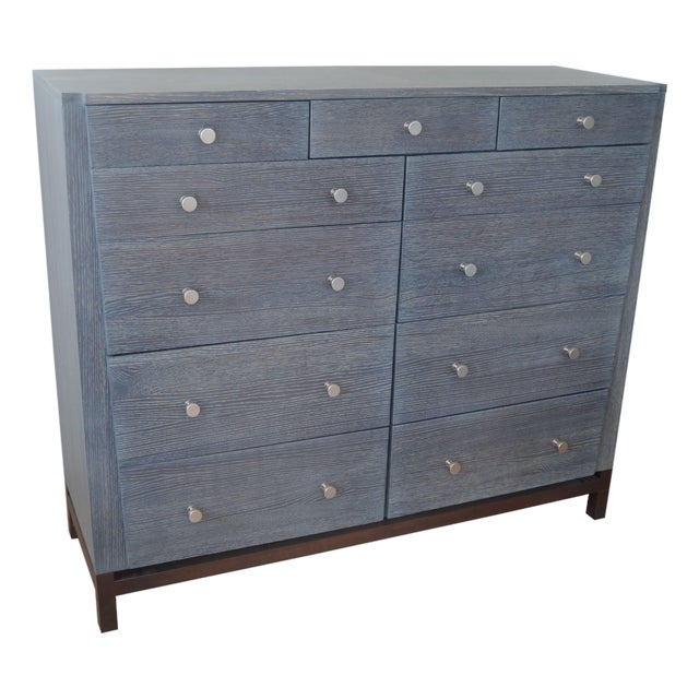Sheridan Road 11-Drawer Dresser For Sale