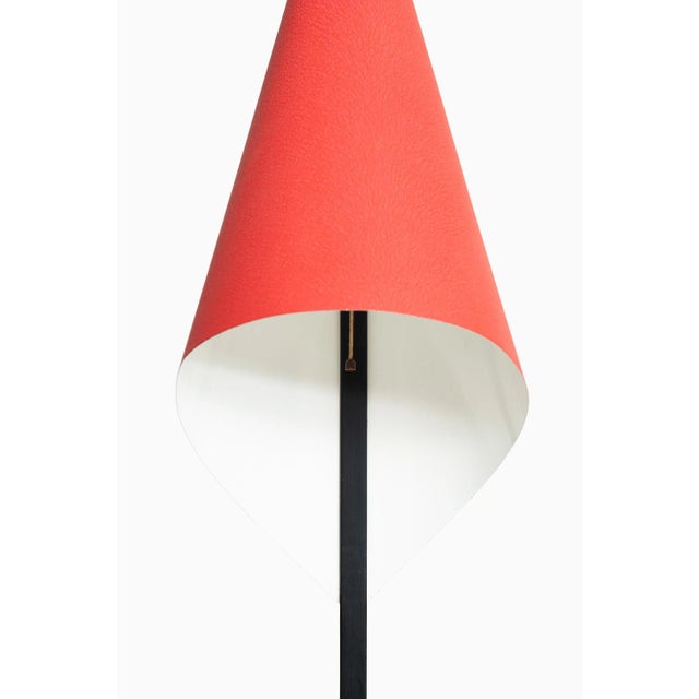 Midcentury table lamp by unknown designer. Produced in Sweden. Up to 250V (Europe/UK Standard).The wiring of this item may...