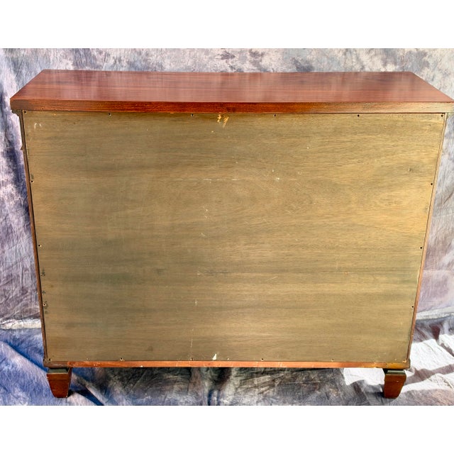 Kittinger Late 20th Century Kittinger Traditional Mahogany Credenza With Brass Grille Doors For Sale - Image 4 of 12
