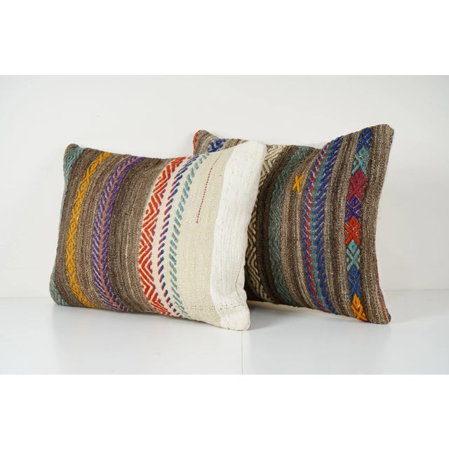 Handmade Turkish Rug Pillow Covers • Vintage Rug Decor Elevate your home decor with these exquisite 18" x 24" pillow...