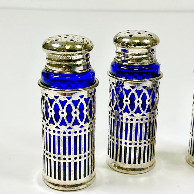 Metal 1940s Vintage Art Deco Hollywood Regency Cobalt & Silverplate Salt & Pepper Shakers - Set of 4 For Sale - Image 7 of 14