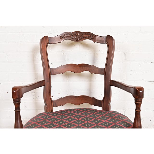 1980s Baker Furniture French Provincial Louis XV Carved Walnut Armchair or Dining Captain Chair For Sale - Image 5 of 11
