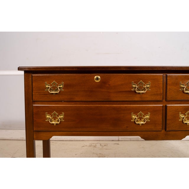 1990s Madison Square 4 Drawer Mahogany Server Commode For Sale - Image 10 of 16