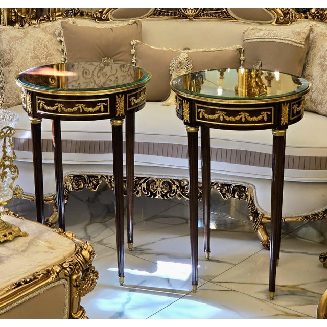 Neoclassical Round Accent Side Table With Glass Top, Hand-Gilded Gold Leaf Details & Solid Wood Frame For Sale - Image 3 of 4