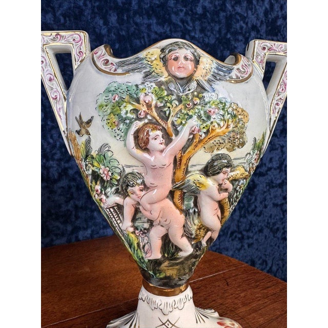 Triptych with Cherubs in Porcelain from Capodimonte, 1930s, Set of 3 For Sale - Image 4 of 11