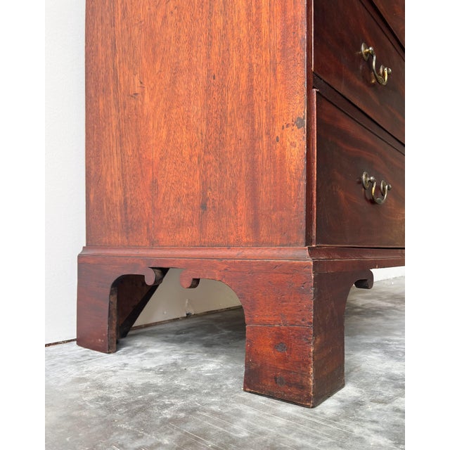 Antique English George III Chest of Drawers For Sale - Image 12 of 16