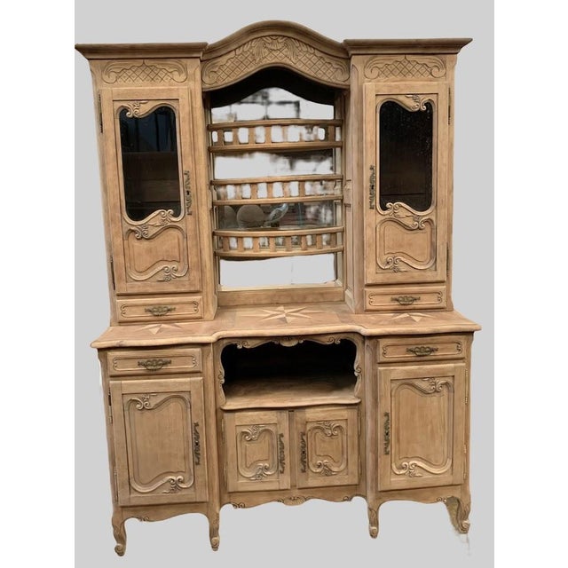 Louis XV Style 2-Body Buffet in Oak, 20th Century For Sale - Image 10 of 10