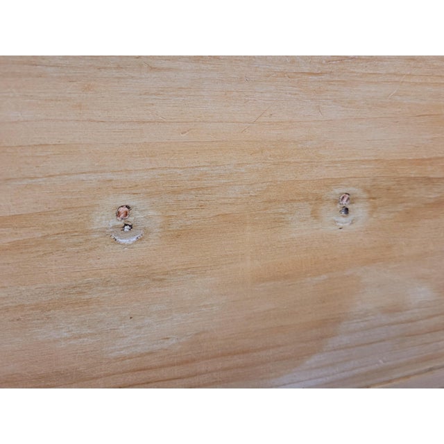 Victorian Chest of 3 Drawers in Pine, 1880 For Sale - Image 18 of 18