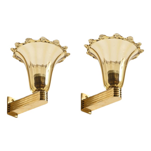 Murano Glass and Brass Flower Sconces by Barovier, Italy, 1940s, Set of 2 For Sale