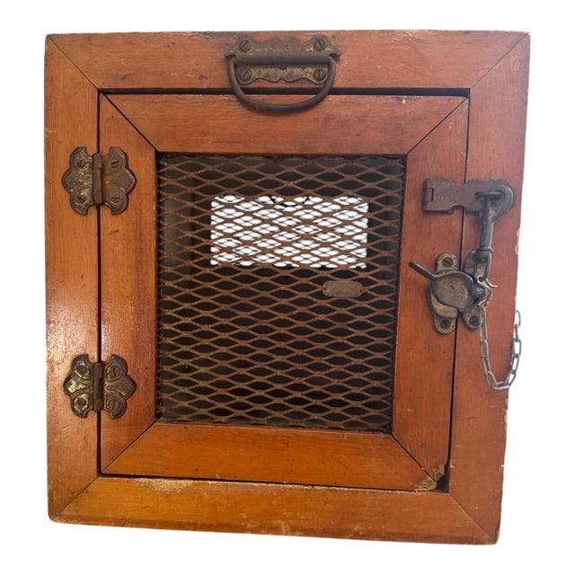 1940s Mid 20th Century Historic Wwii-Era Dachshund Dog Show Crate Kennel Bro-Bark For Sale - Image 5 of 8