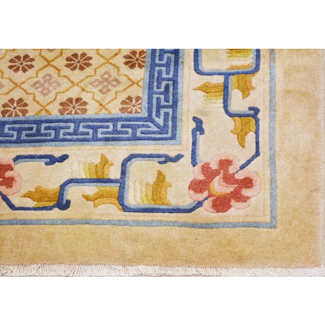 Vintage Chinese Art Deco Hand Knotted Organic Wool Fine Weave Rug,5'1"x7'10" For Sale In New York - Image 6 of 8