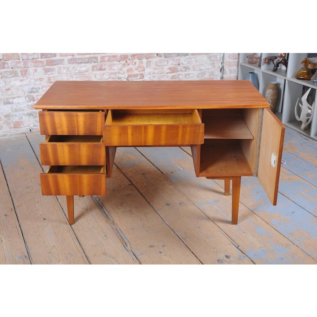 Mid-Century Writing Desk in Mahogany Veneer, Czech, 1950 For Sale - Image 10 of 13