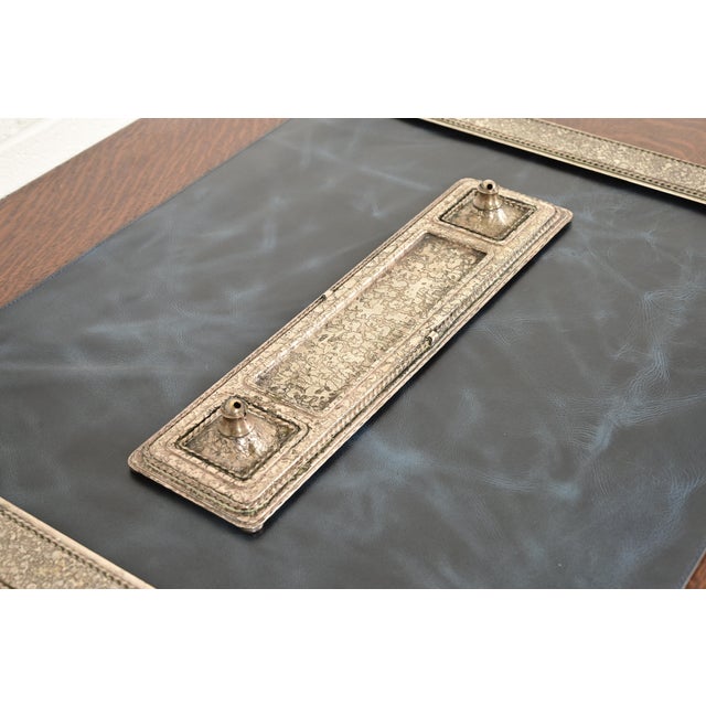 Early 20th Century Roycroft Arts & Crafts Silver Finished Hammered Copper Desk Tray With Double Pen Holder For Sale - Image 5 of 11